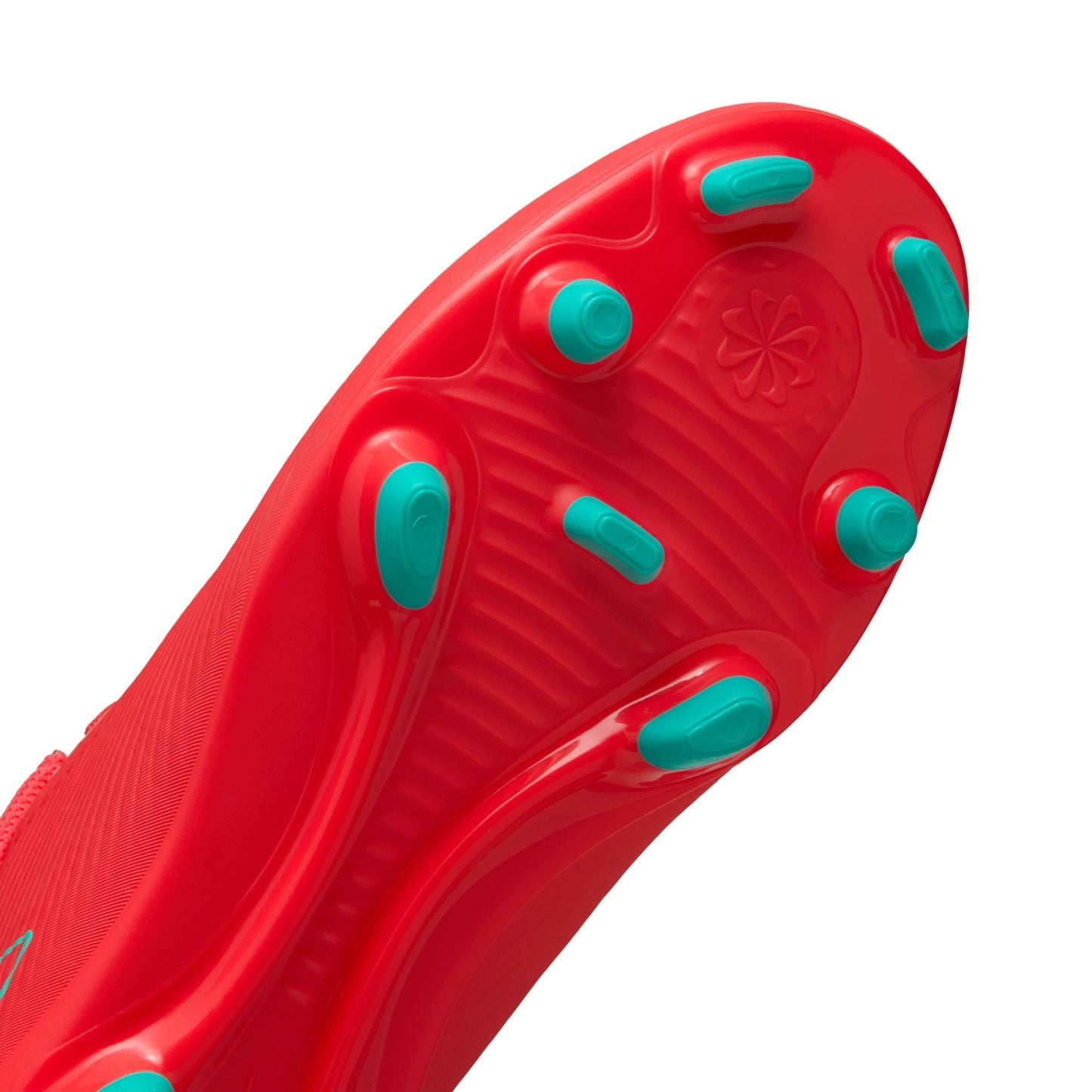 Nike Jr. Mercurial Vapor 16 Club Little/Big Kids' MG Low-Top Soccer Cleats